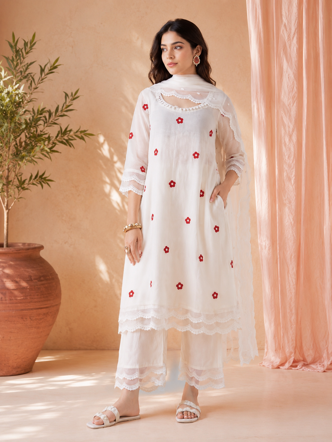 White Floral Embroidered Ethnic Kurta Set for Women