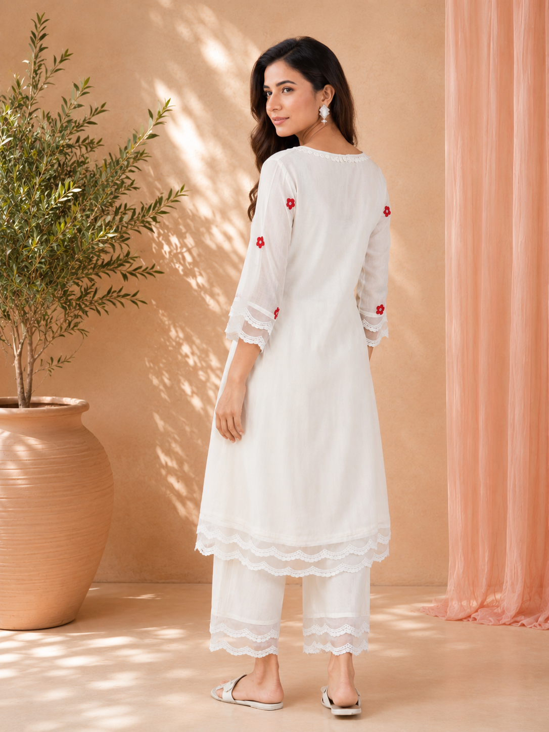 White Floral Embroidered Ethnic Kurta Set for Women