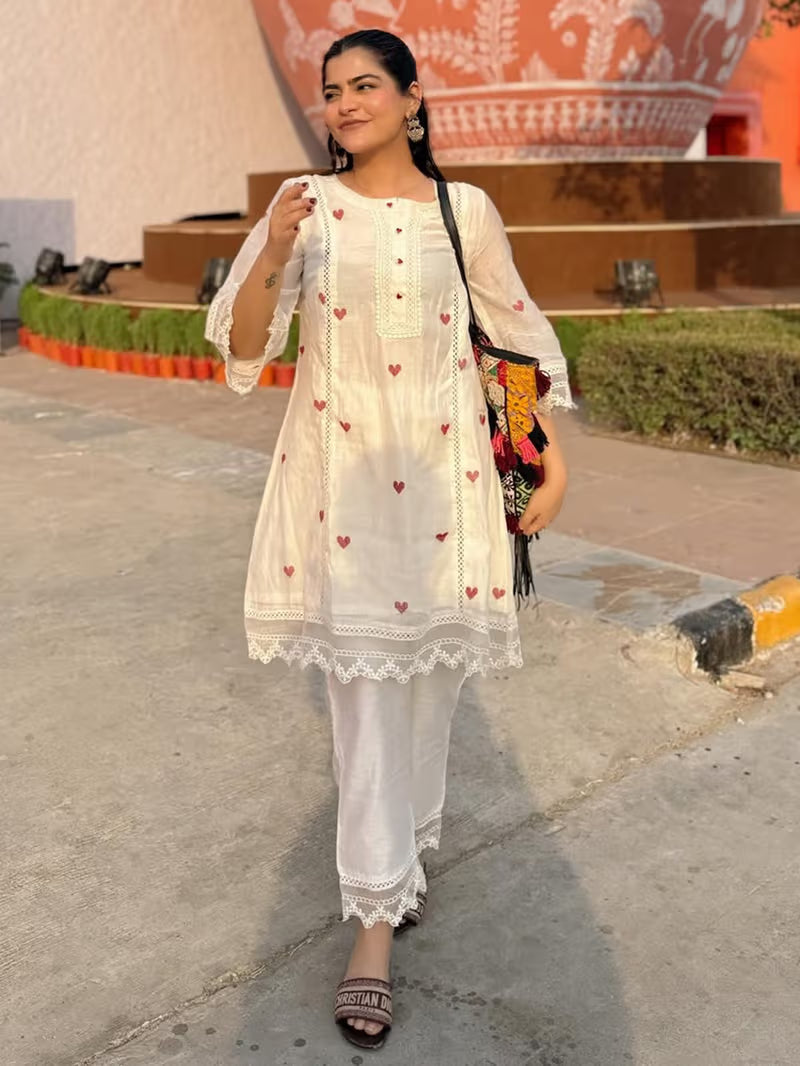 Ivory Amour Embroidered Kurta Set with Lace Organza Dupatta